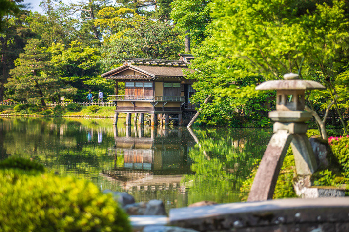 1-day Tour: Samurai Castle Town, Kanazawa