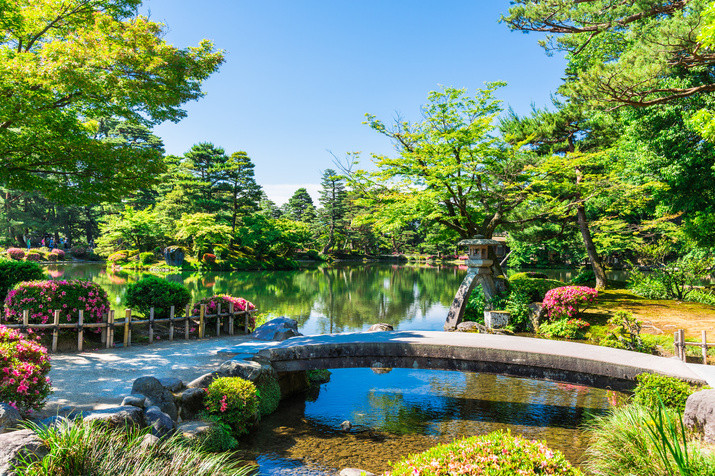 Half-day (AM) Kanazawa Tour: Samurai Residence, Castle and Garden